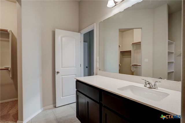 171 White Dunes Drive, Maxwell, TX 78656