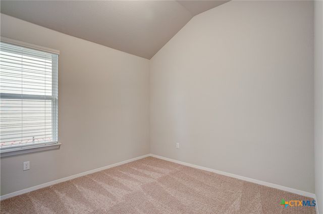 171 White Dunes Drive, Maxwell, TX 78656