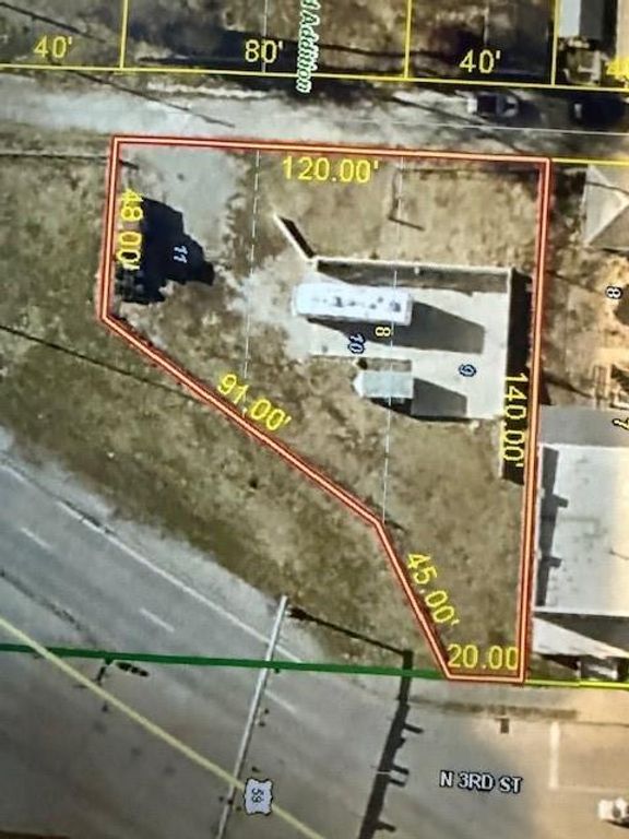 1210 N 3 Street, St Joseph, MO 64501