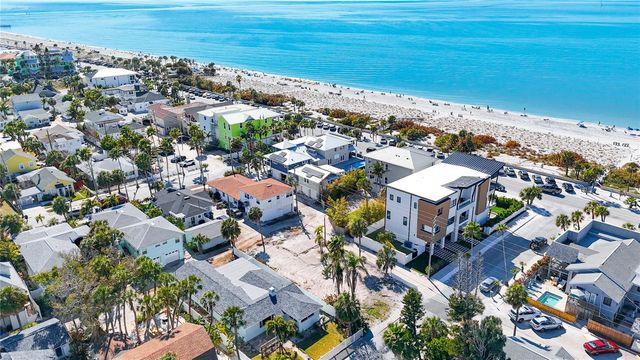 108 13TH AVENUE, St Pete Beach, FL 33706