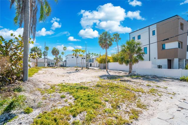 108 13TH AVENUE, St Pete Beach, FL 33706