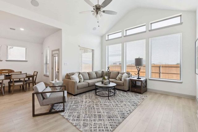 3802 Belleview Place, Crandall, TX 75114