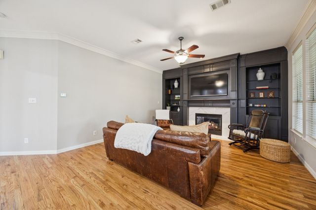 502 Yaupon Drive, Garland, TX 75044