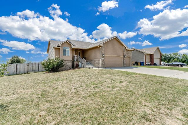 713 E Zuni St., Kechi, KS 67067