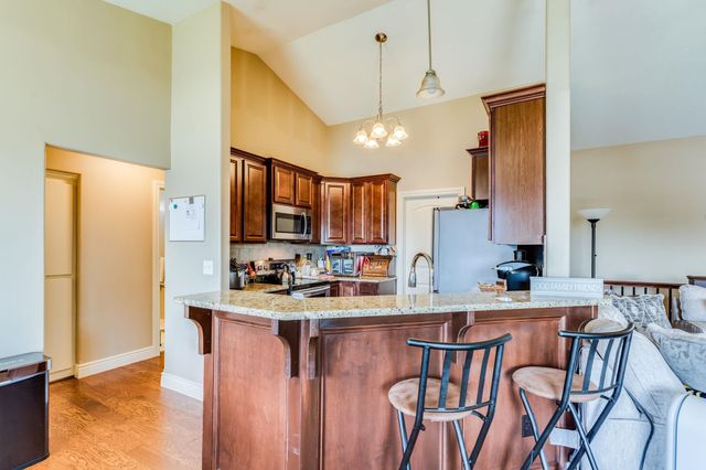 713 E Zuni St., Kechi, KS 67067