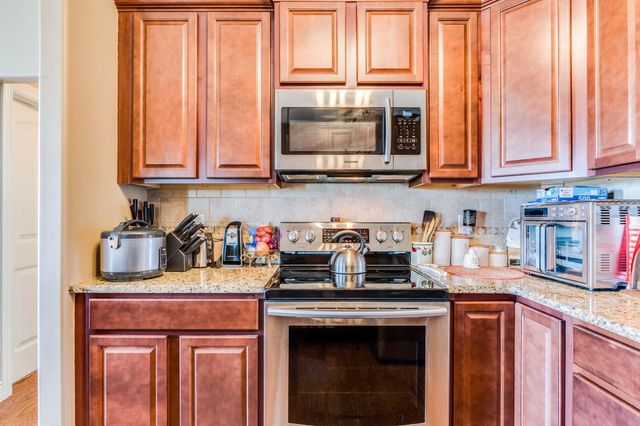 713 E Zuni St., Kechi, KS 67067