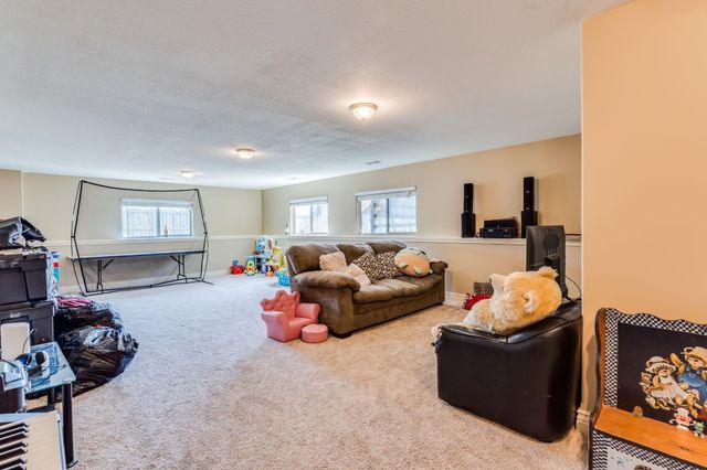 713 E Zuni St., Kechi, KS 67067