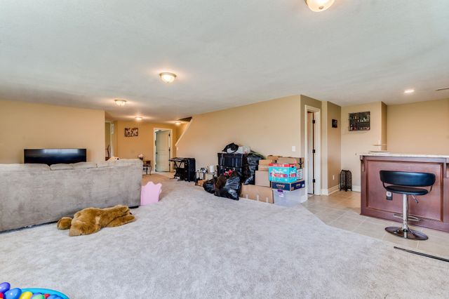 713 E Zuni St., Kechi, KS 67067