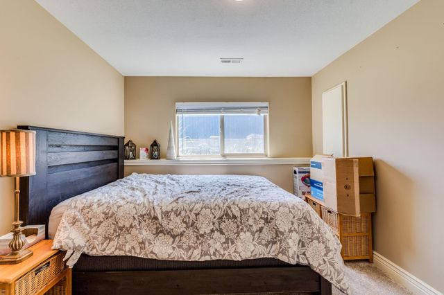 713 E Zuni St., Kechi, KS 67067