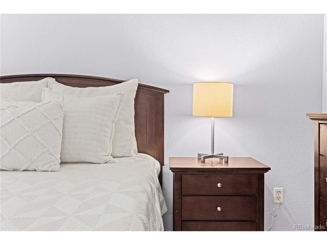 920 S Dawson Way 14, Aurora, CO 80012