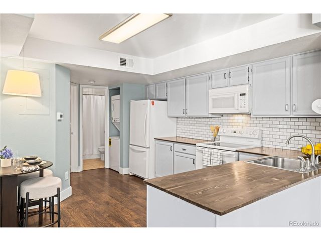 920 S Dawson Way 14, Aurora, CO 80012