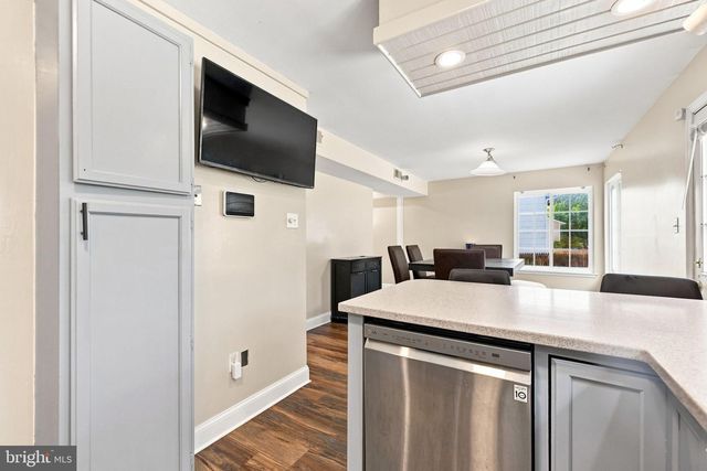 2909 NEEDLEWOOD LN, Bowie, MD 20716