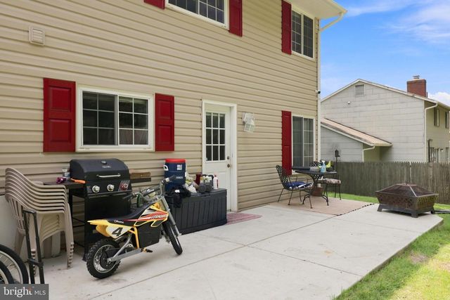2909 NEEDLEWOOD LN, Bowie, MD 20716
