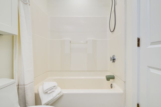 411 Norfolk Street 2-A, Somerville, MA 02143