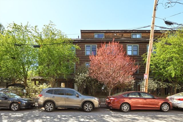 411 Norfolk Street 2-A, Somerville, MA 02143