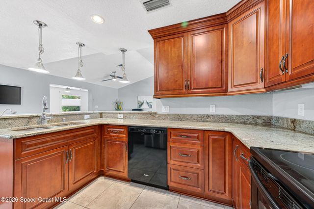 1211 Rainbow Road SE, Palm Bay, FL 32909