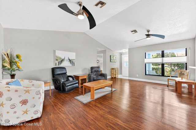 1211 Rainbow Road SE, Palm Bay, FL 32909