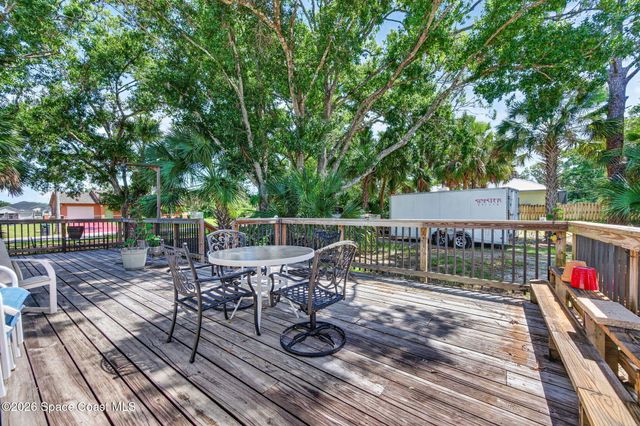 1211 Rainbow Road SE, Palm Bay, FL 32909