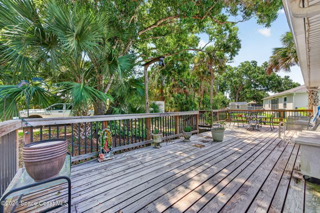 1211 Rainbow Road SE, Palm Bay, FL 32909