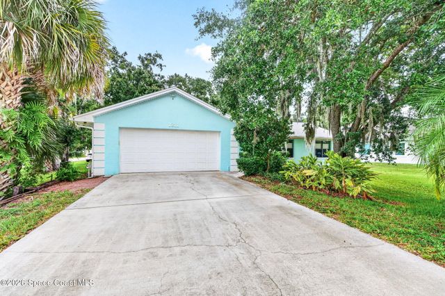 1211 Rainbow Road SE, Palm Bay, FL 32909