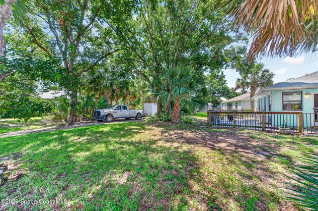 1211 Rainbow Road SE, Palm Bay, FL 32909