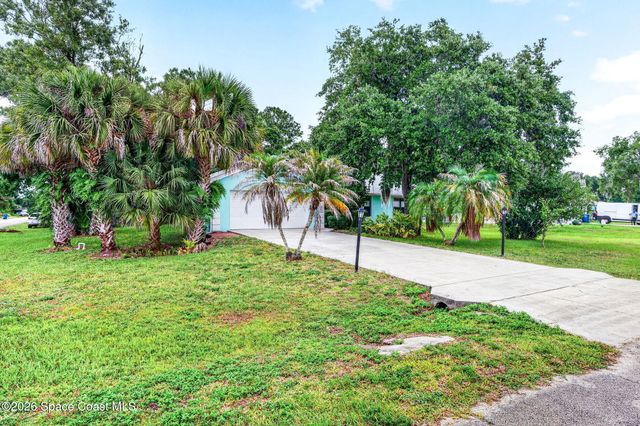 1211 Rainbow Road SE, Palm Bay, FL 32909