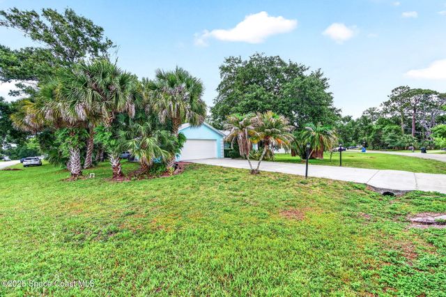 1211 Rainbow Road SE, Palm Bay, FL 32909