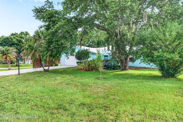 1211 Rainbow Road SE, Palm Bay, FL 32909