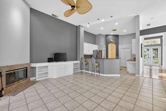 590 SW Saint Johns Bay, Port St Lucie, FL 34986