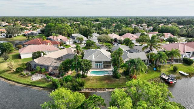 590 SW Saint Johns Bay, Port St Lucie, FL 34986