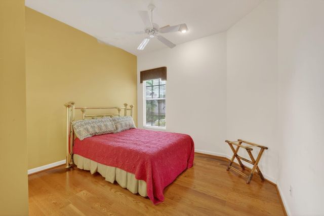 590 SW Saint Johns Bay, Port St Lucie, FL 34986