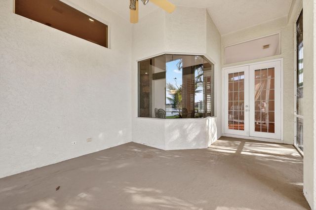 590 SW Saint Johns Bay, Port St Lucie, FL 34986