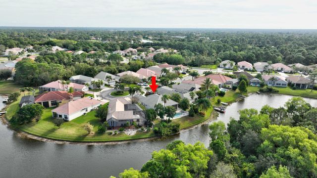 590 SW Saint Johns Bay, Port St Lucie, FL 34986