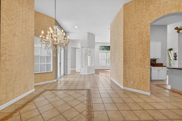 590 SW Saint Johns Bay, Port St Lucie, FL 34986