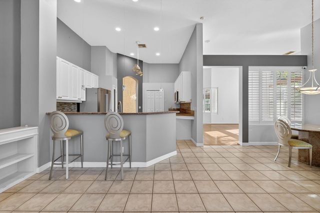 590 SW Saint Johns Bay, Port St Lucie, FL 34986