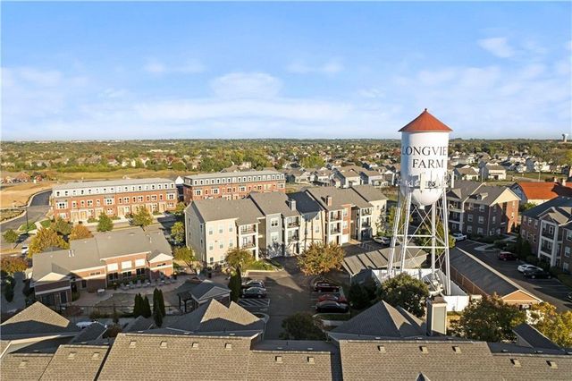 453 SW Longview Boulevard, Lee's Summit, MO 64081