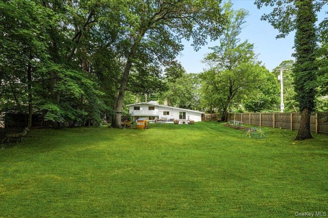 43 WINSLOW Road, White Plains, NY 10606