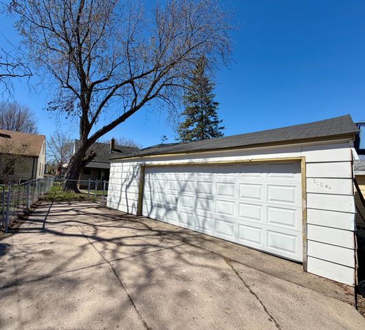 5152 Washburn Avenue N, Minneapolis, MN 55430