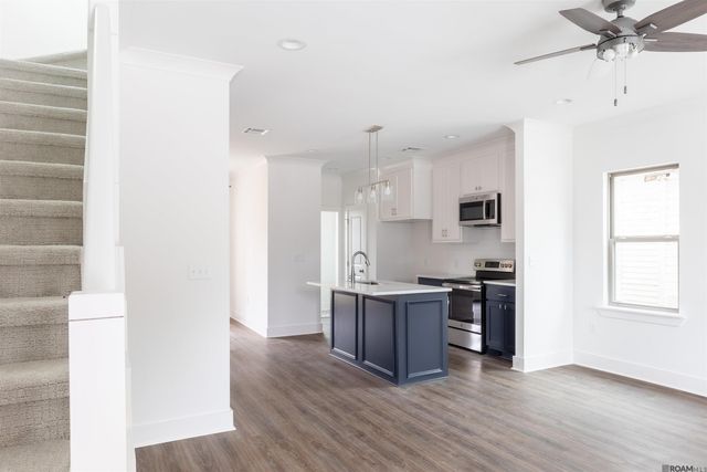 205 Evergreen Dr, Baton Rouge, LA 70806