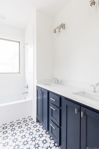 205 Evergreen Dr, Baton Rouge, LA 70806