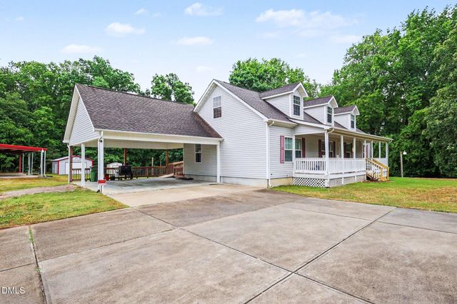 1242 Wade Stephenson Road, Holly Springs, NC 27540