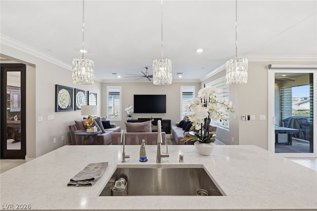 14 Sun Mirage Avenue, Henderson, NV 89011