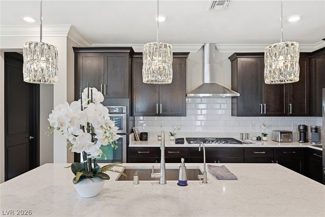 14 Sun Mirage Avenue, Henderson, NV 89011