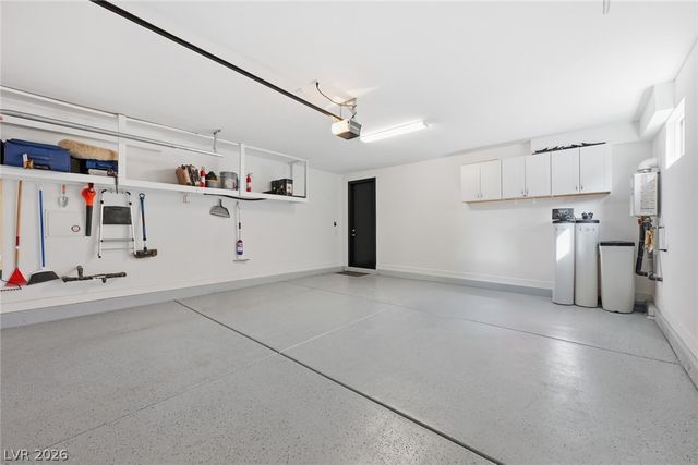 14 Sun Mirage Avenue, Henderson, NV 89011