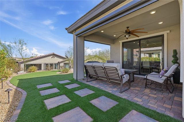 14 Sun Mirage Avenue, Henderson, NV 89011