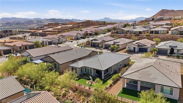 14 Sun Mirage Avenue, Henderson, NV 89011