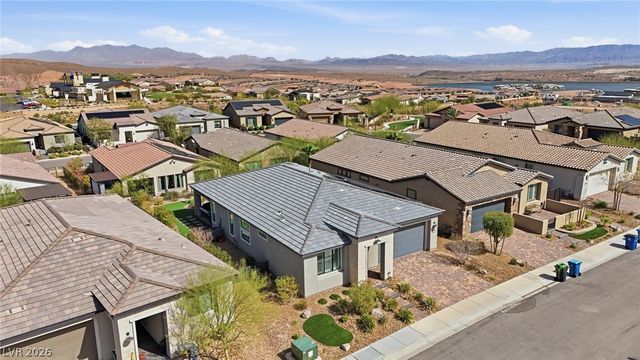 14 Sun Mirage Avenue, Henderson, NV 89011