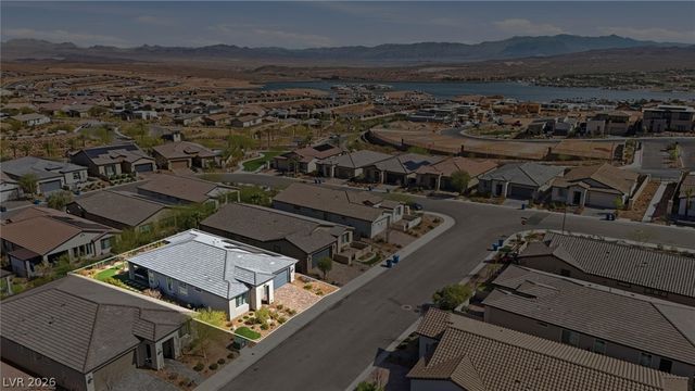 14 Sun Mirage Avenue, Henderson, NV 89011