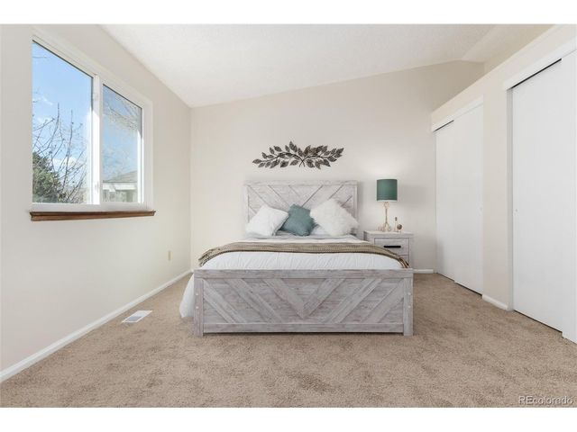 8824 W Ontario Ave, Littleton, CO 80128