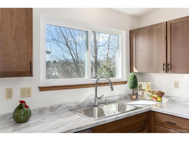 8824 W Ontario Ave, Littleton, CO 80128